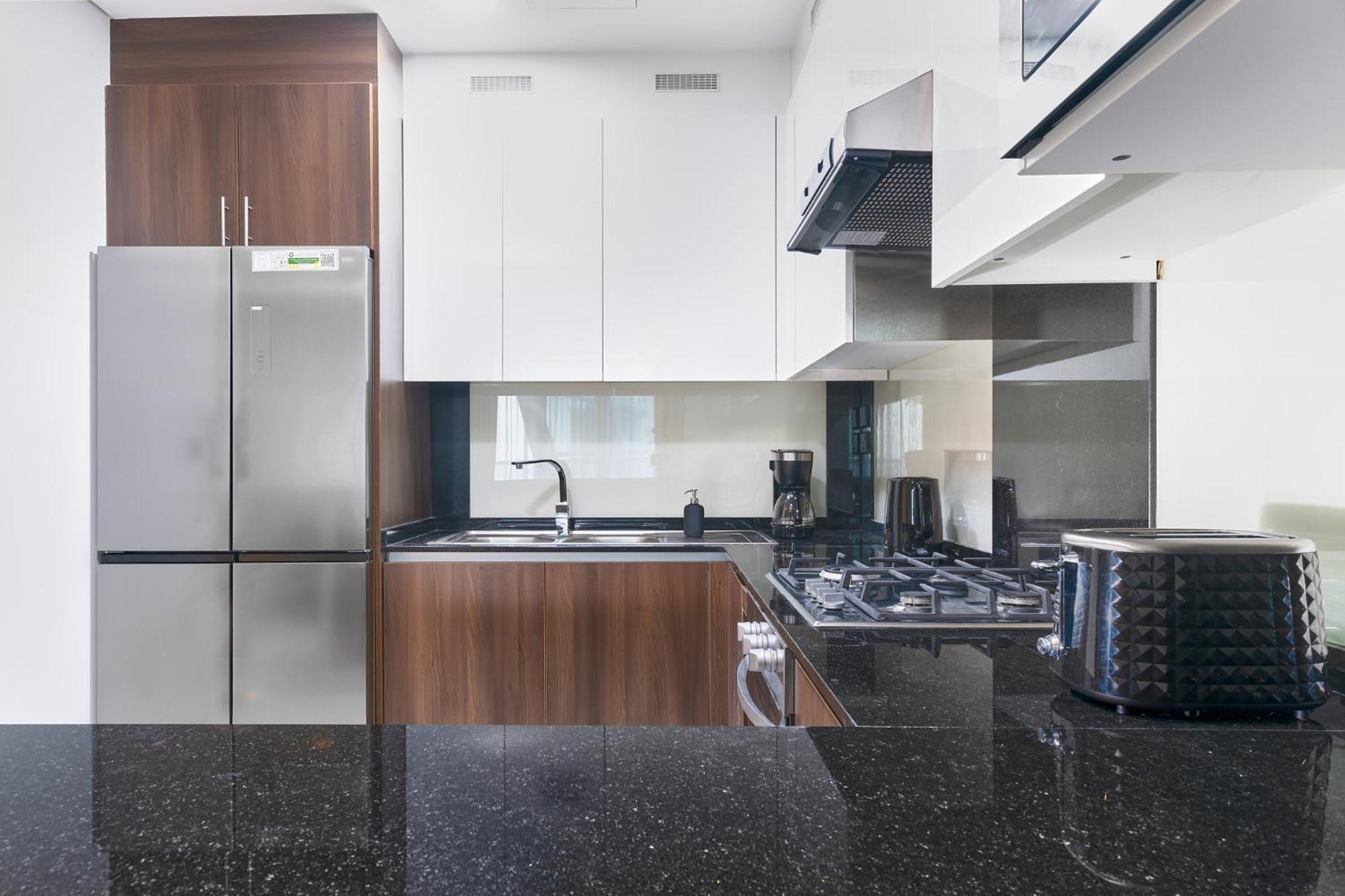 Globalstay J One Tower Apartments At Pearl Of Uae Дубай Екстериор снимка